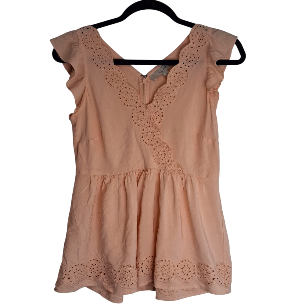​LOFT Peach Eyelet Lace Peplum Top Blouse Size 0